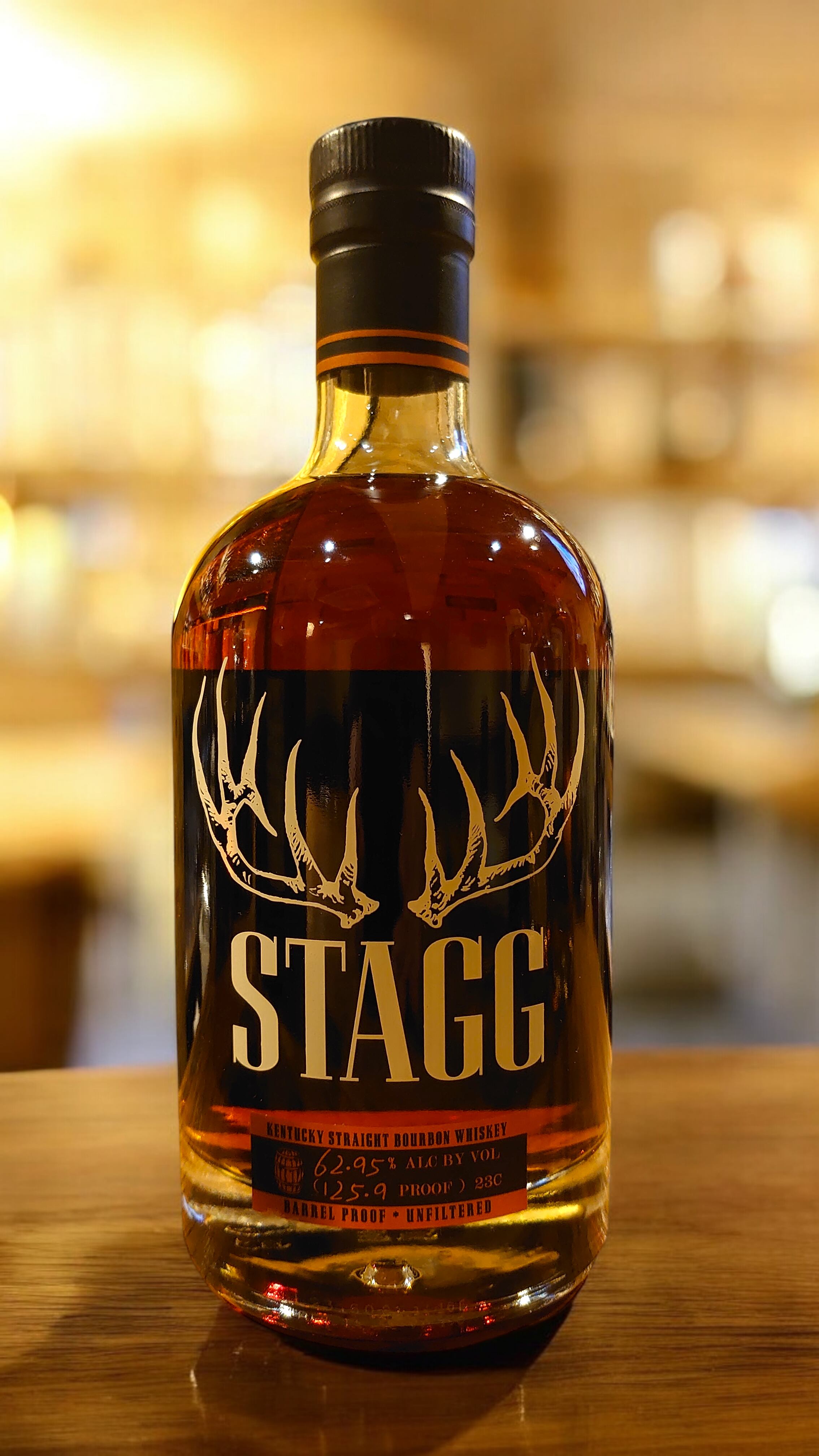 スタッグ STAGG バーボン ウイスキー