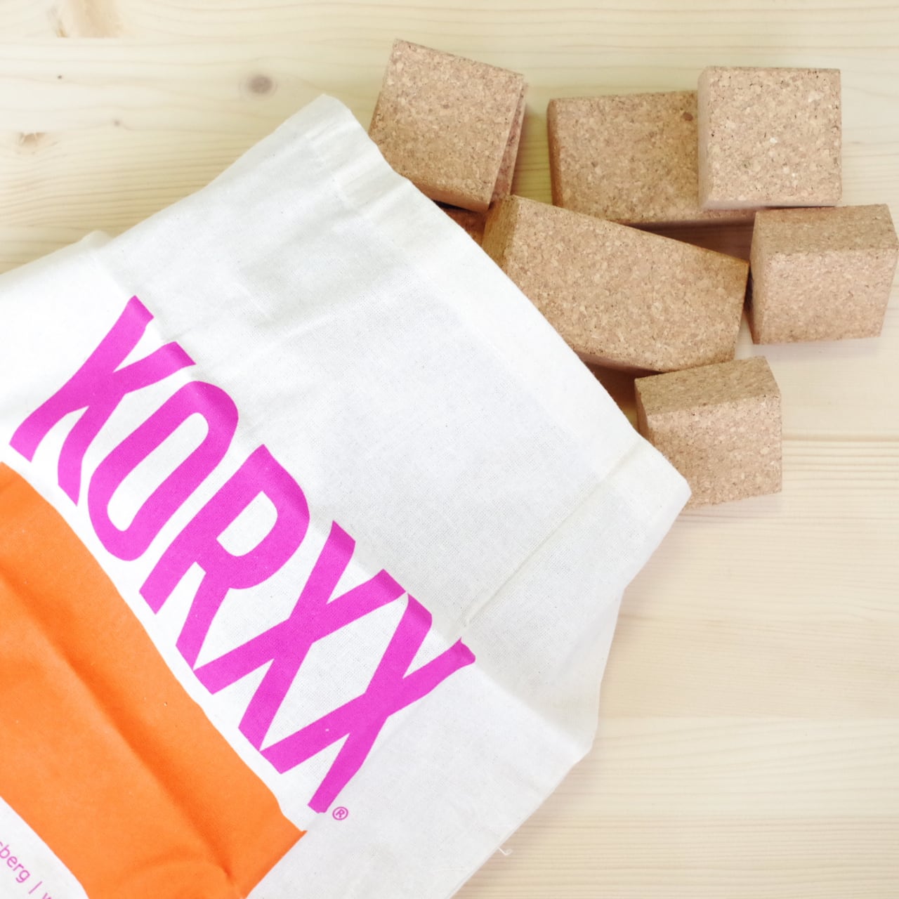 KORXX コルク積み木 四角セット | 木のおもちゃ専門店 おもちゃ箱