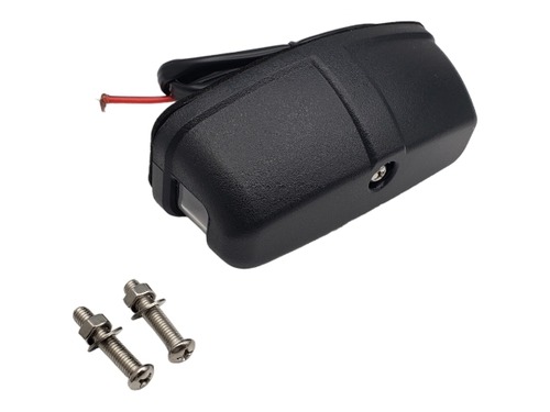 300L0015A ナンバープレートランプ、LED、ブラックカバー