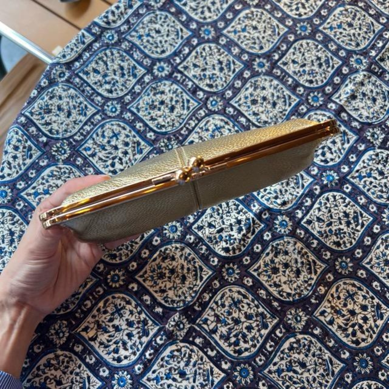 TOPANGA Accessory　Metallic Clasp Wallet 　Gold　メタリック　がま口　　ゴールド　　メタリック　財布　アクセサリー　　持ち運び収納　ウォレット