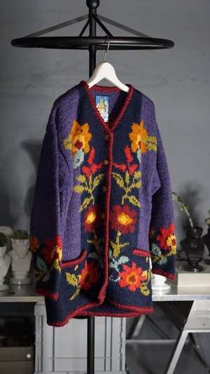 FLOWER PATTERN HAND CRAFTED CARDIGAN