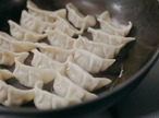 百老亭の手包み生餃子150個