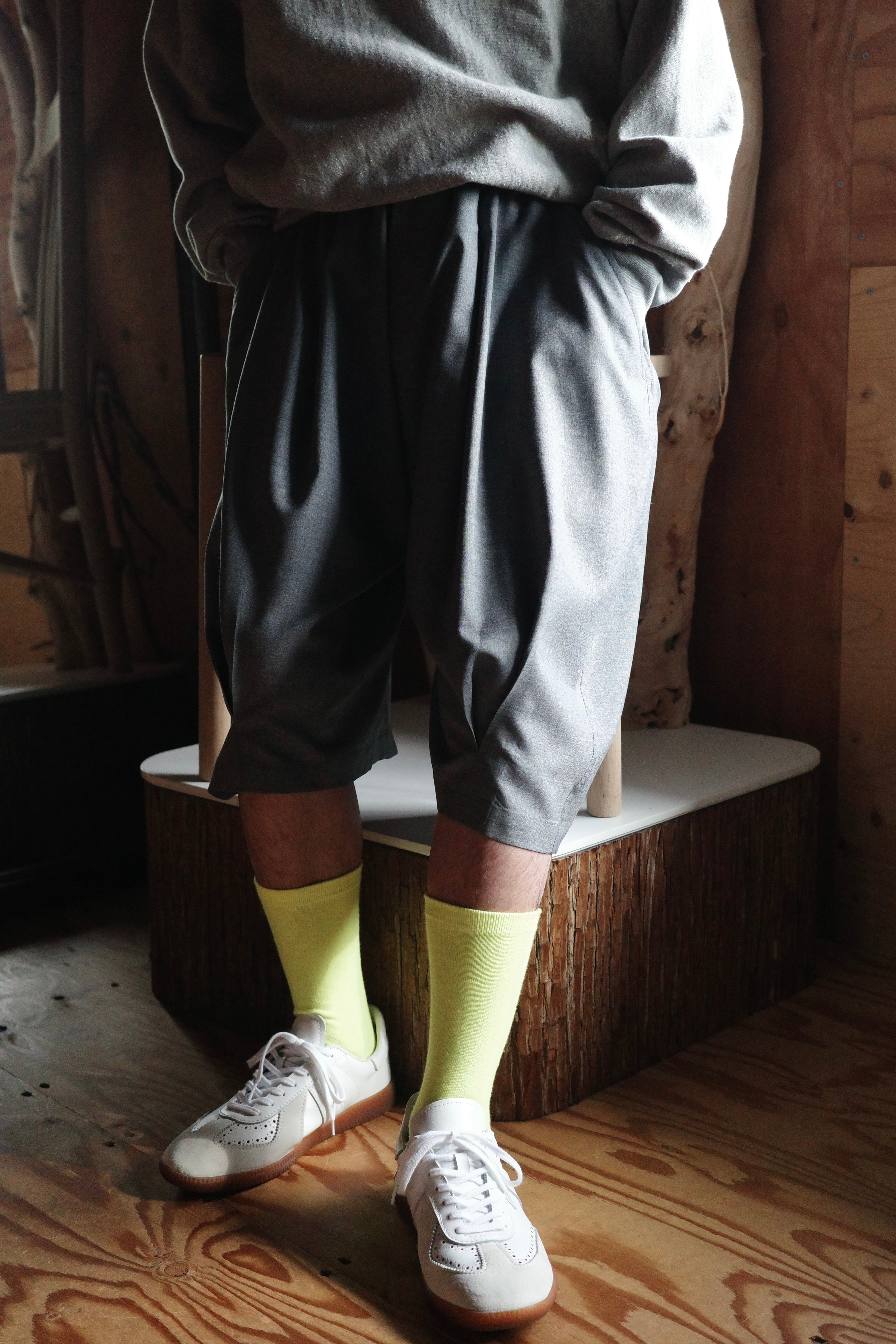 KHOKI【Pleated Balloon Dress Shorts -Gray-】