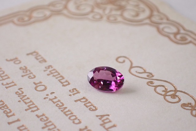 ロードライトガーネット　0.53ct　[C7‐761]