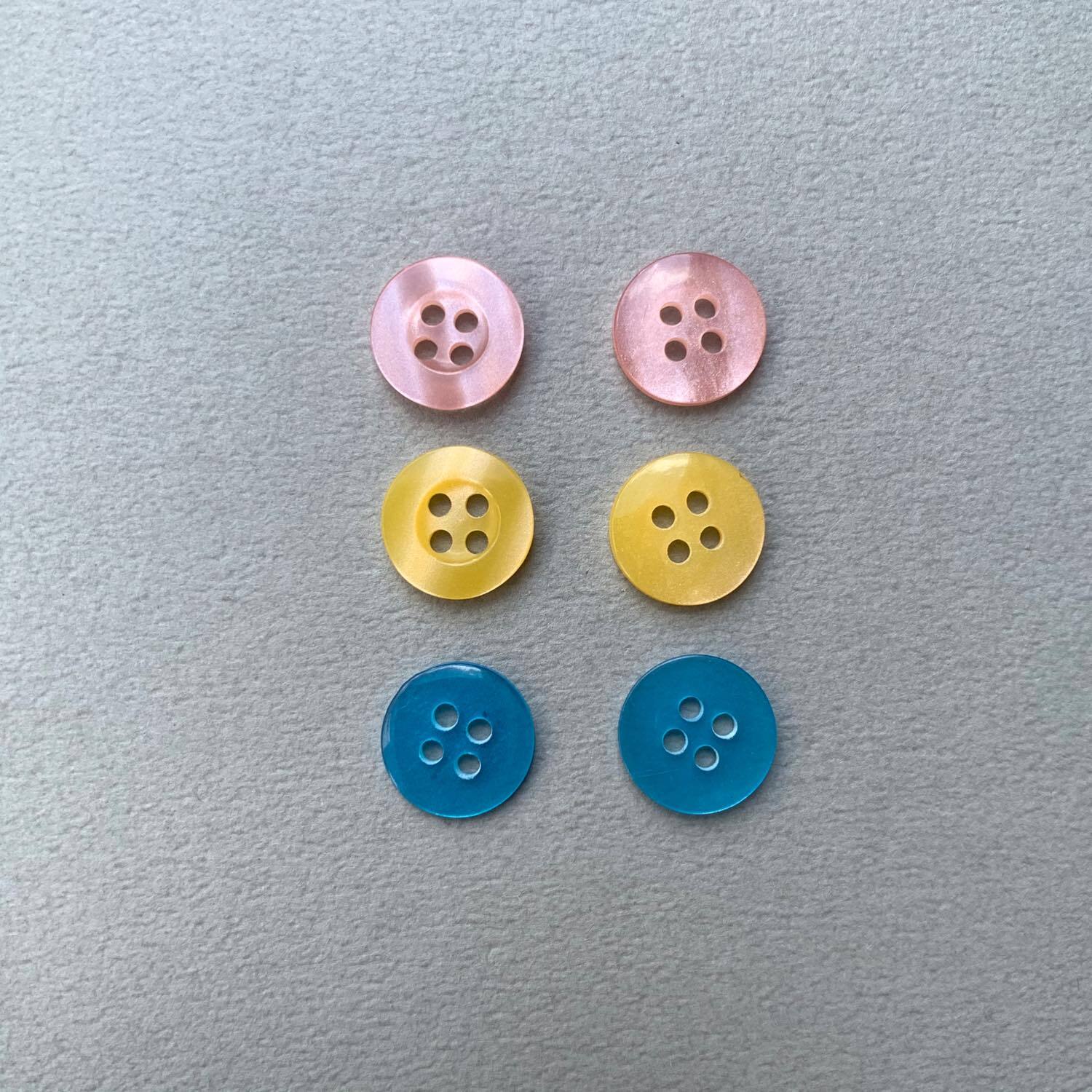 4つ穴ボタンアソートパック（12mm/10p） | Dua-アクセサリーパーツショップ