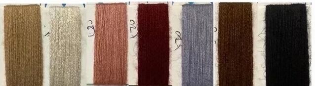 オフショルダー　Vネックニット　AJ4Z4039-520