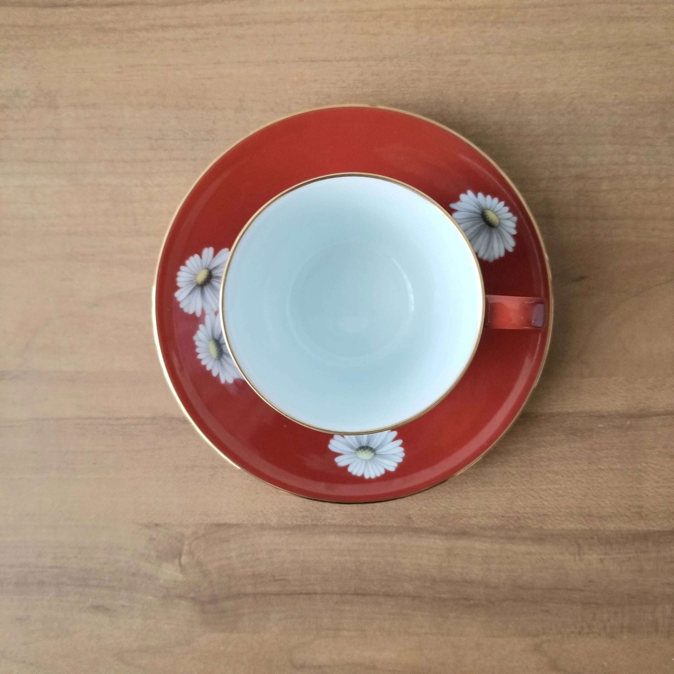 ノリタケ 朱地白菊 カップ&ソーサー | ヴィンテージ雑貨きいろどり