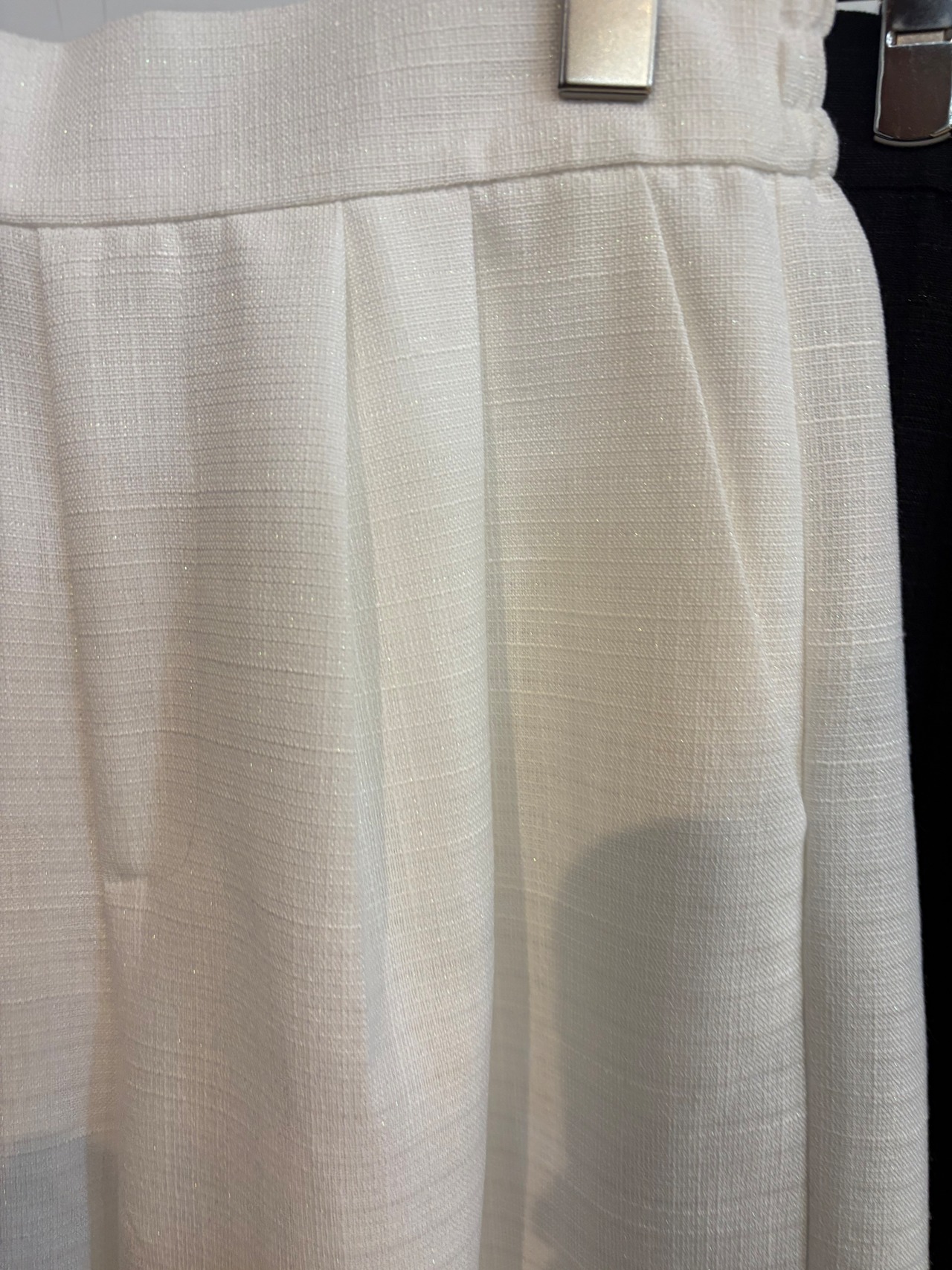 priority ラメツイードタックパンツ 61018