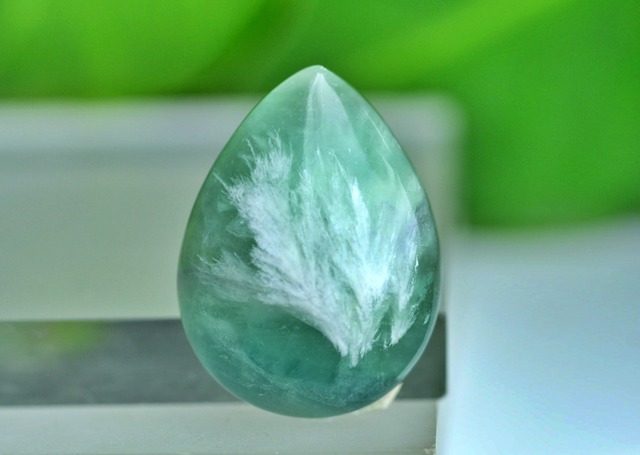 小さな羽根★エンジェルフェザーフローライト s1373