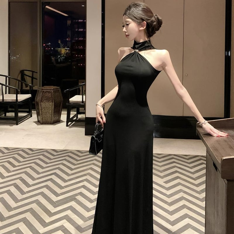 【dress】ホルターネックタイトロングワンピース Q8186