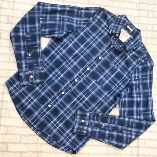 Abercrombie&Fitch　MENS　シャツ　Ｍサイズ