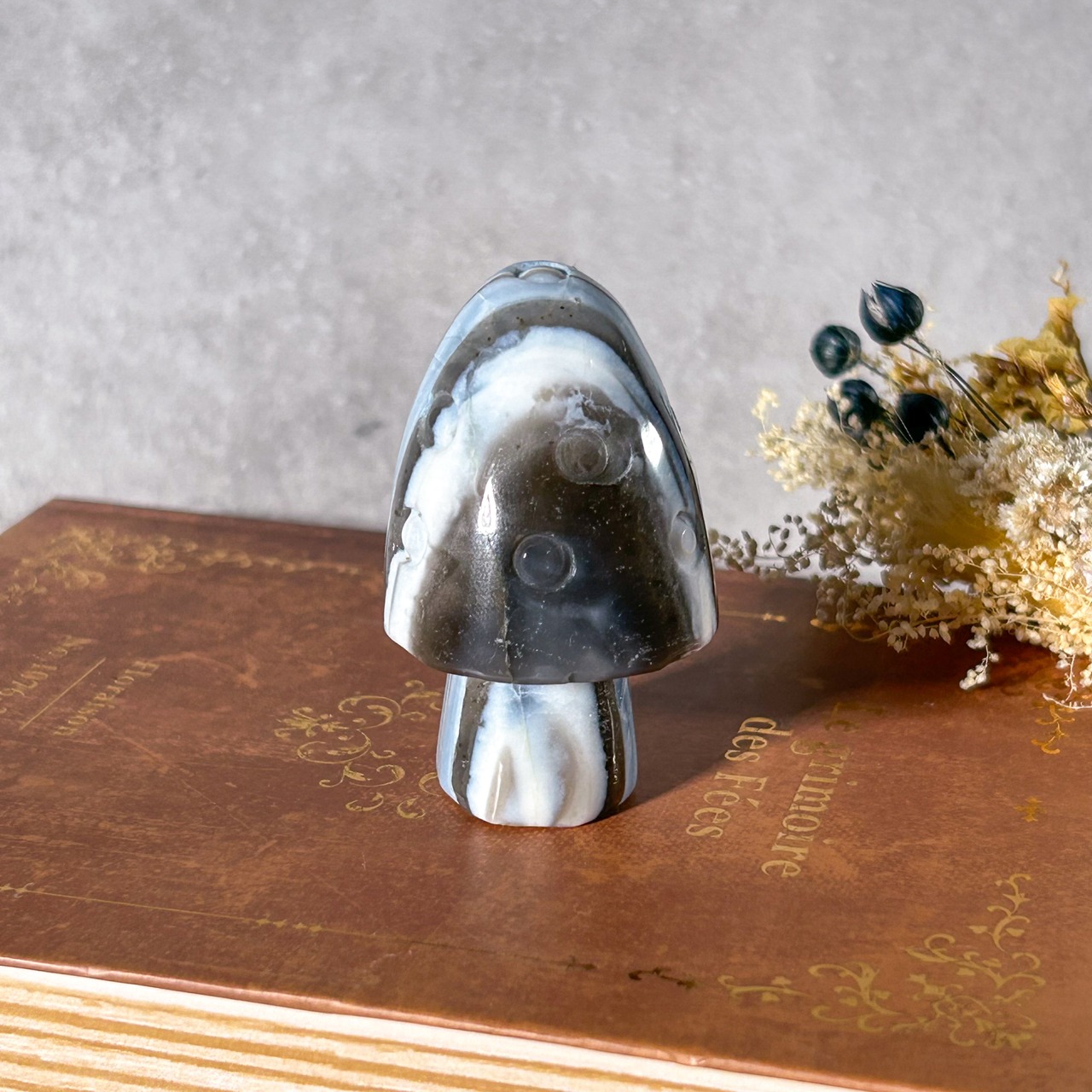 ブルーオパール きのこ カービング * Blue Opal * 天然石