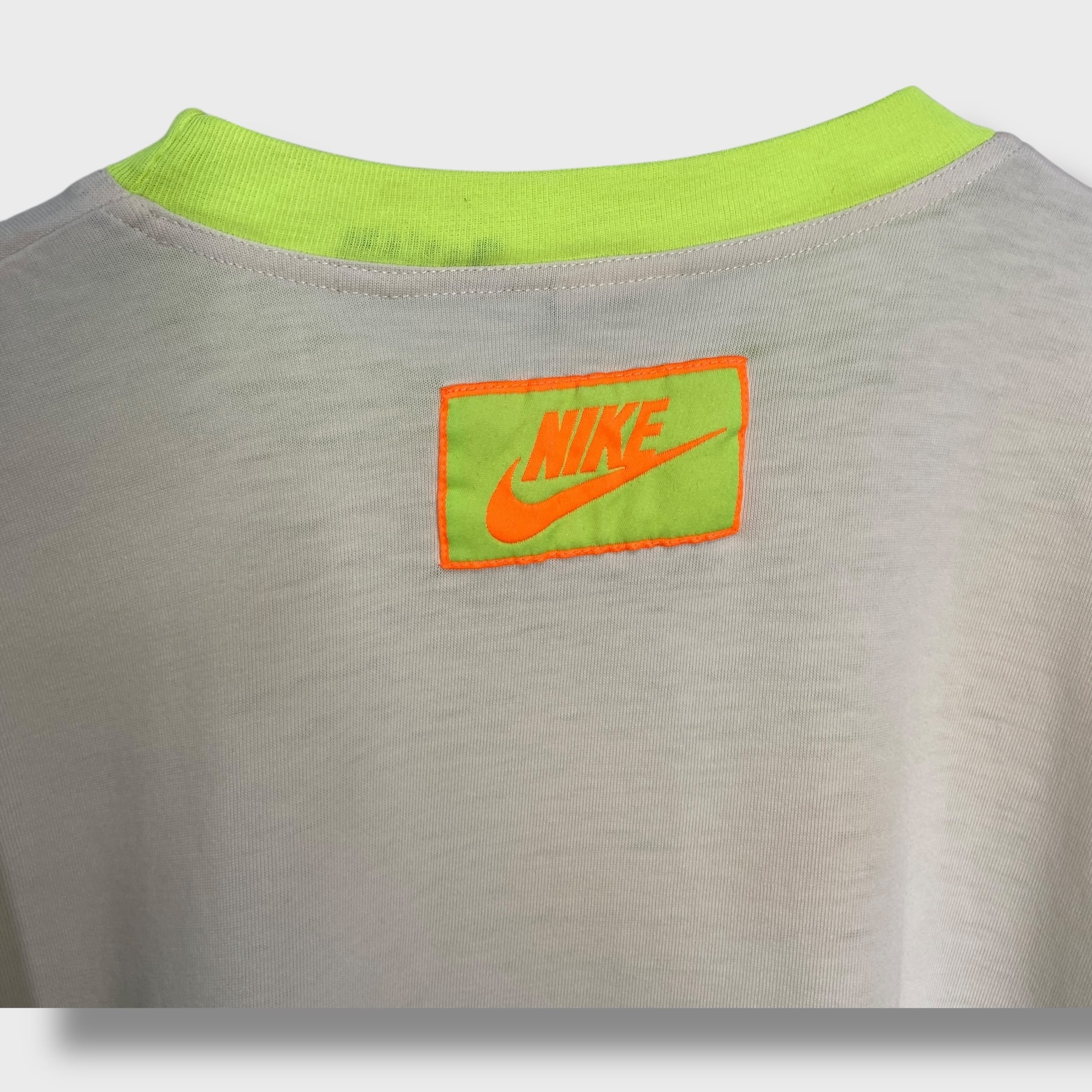 90s NIKE 銀タグ 大判プリントTシャツ ナイキ 蛍光カラー XL | 古着屋 Uan
