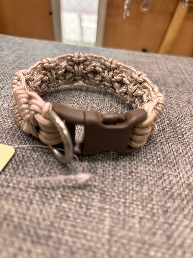 ハンドメイド マクラメ編み 犬用首輪 ベージュ　20cm 小型犬