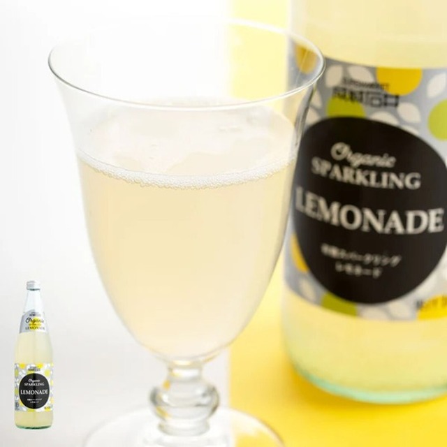 〈成城石井〉有機スパークリング レモネード 750ml