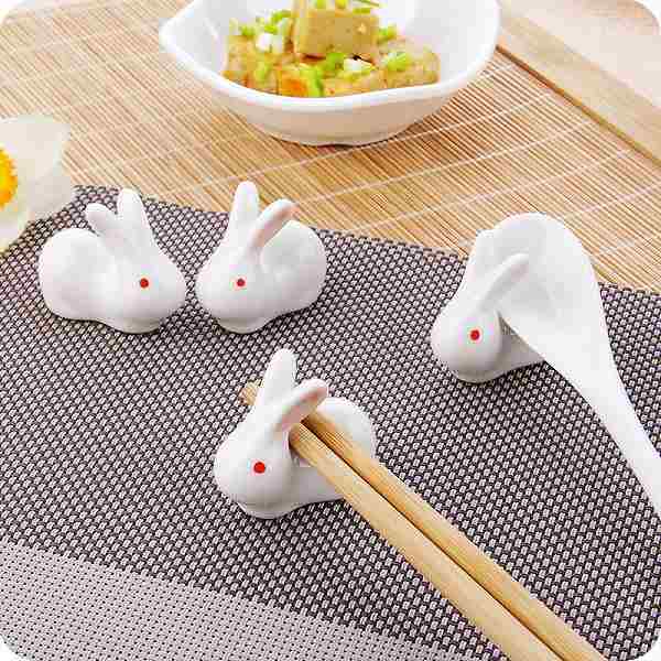 ウサギ型 金属製 箸置き 2客セット 箸置き | SALE金彩うさぎ 京都清水焼 2