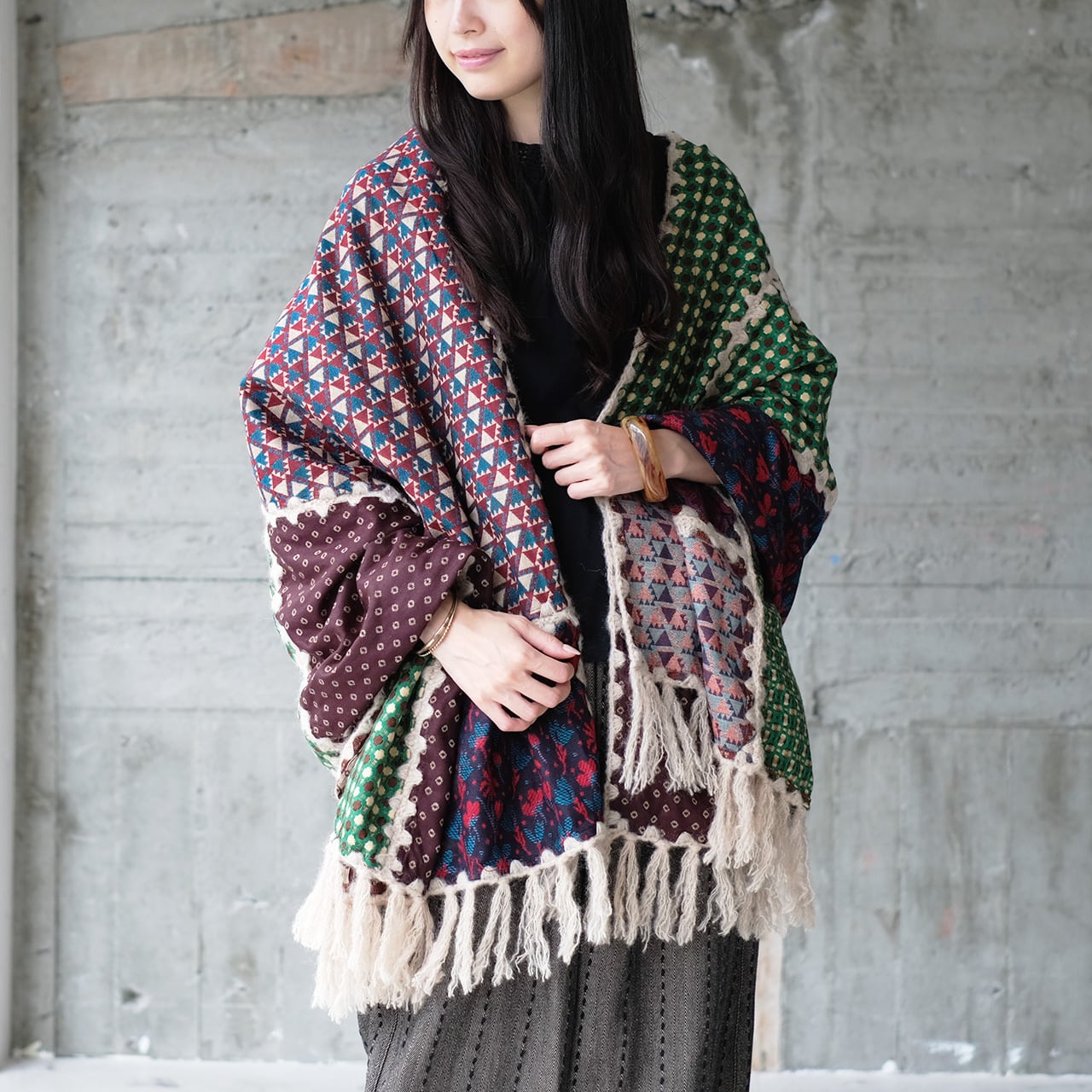 kapital パッチワーク柄 大判 マフラー ストール 復刻再販】主役級マフラー！柄生地パッチワーク大判ストール（22w-18