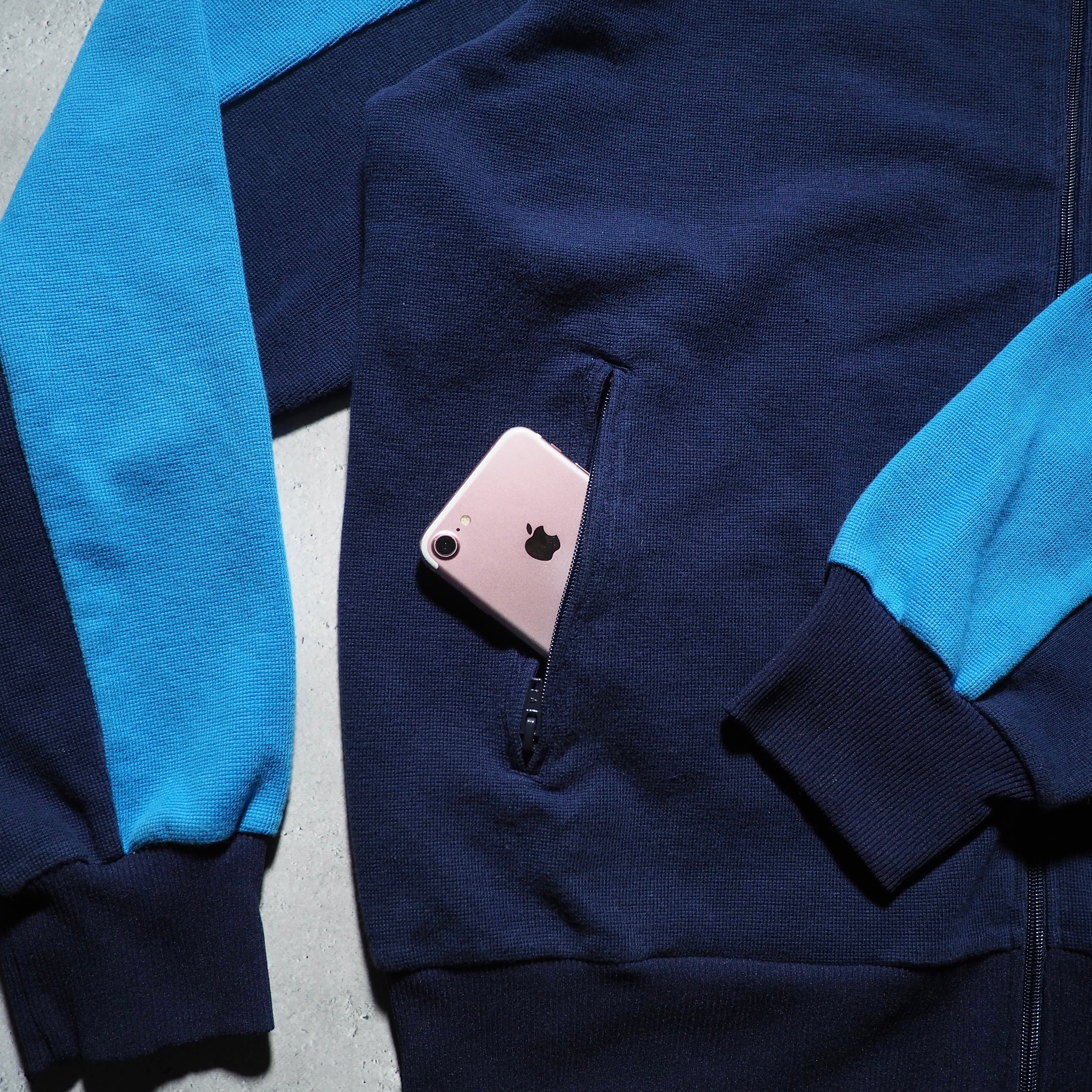 Dark Navy × Light Blue Bi color vintage loose High neck Track jacket