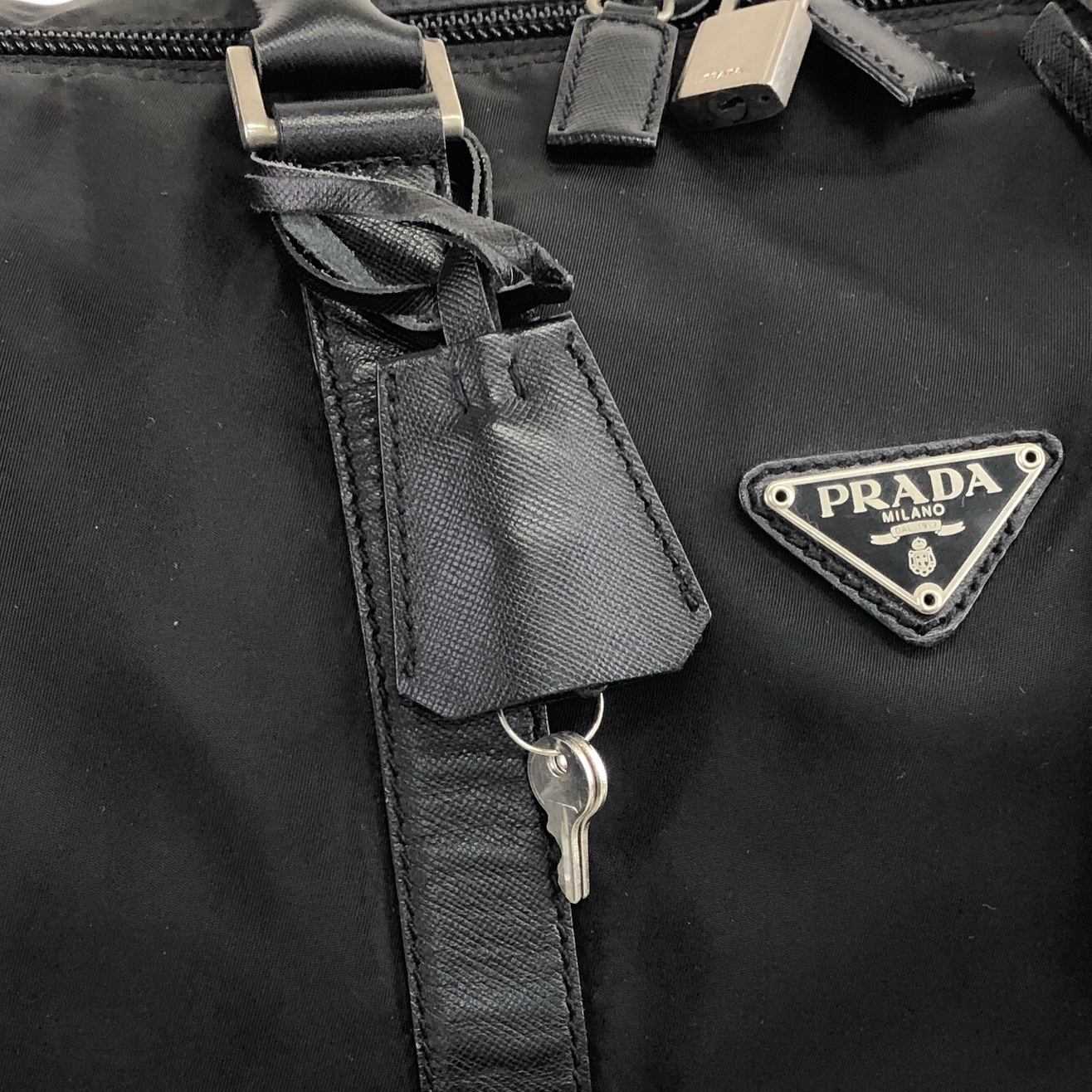PRADA プラダ トライアングルロゴ ボストンバッグ ブラック