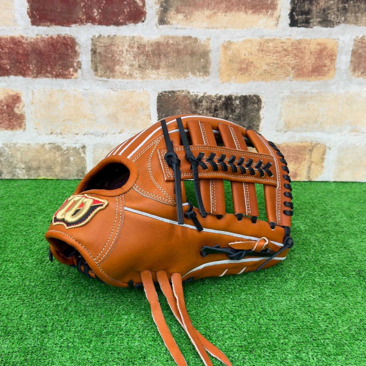 大人気】 Wilson staff 軟式グローブ D8型 WBW102989 WBW102991 型付け