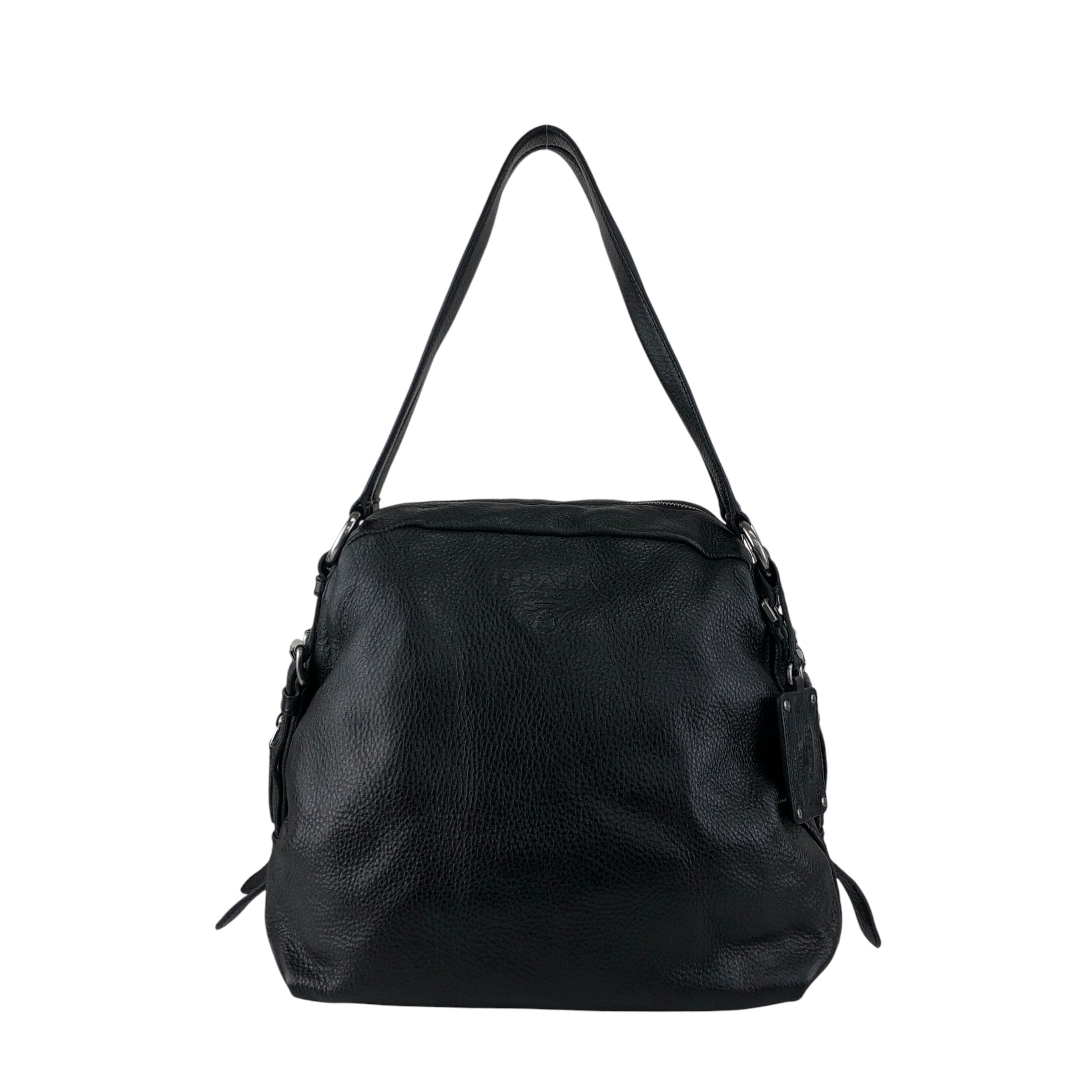 PRADA プラダ ショルダーバッグ ブラック ロゴ レザー vintage