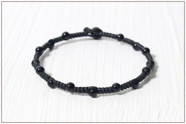 オニキス4ミリ玉つゆマクラメブレスレット