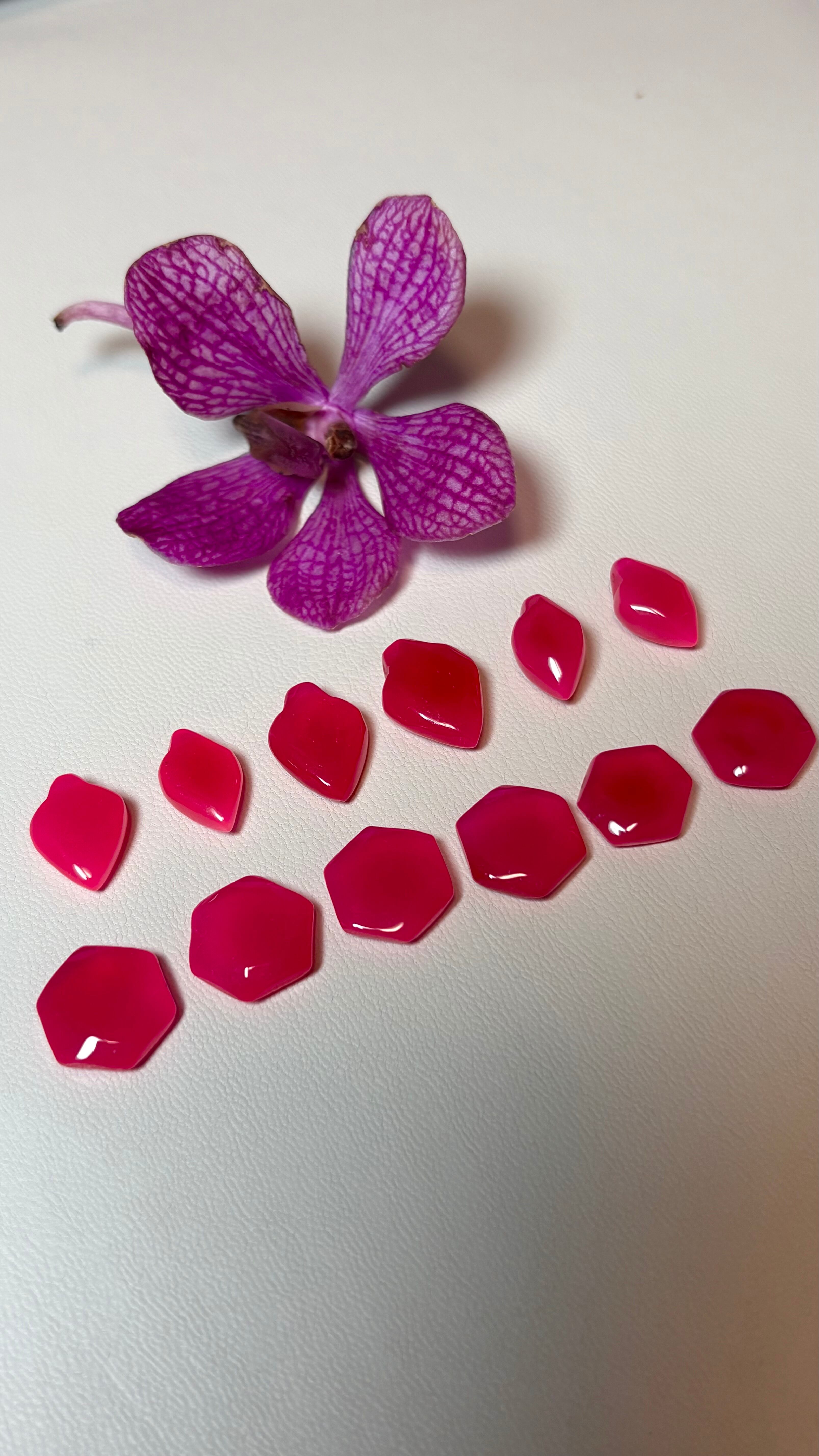 Pink Chalcedony / ピンクカルセドニー アローフューシャピンクカルセドニー / 12pcs