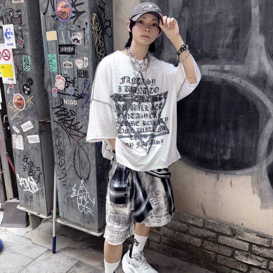 六芒星ロゴ ステッチTシャツ | VOLCAN&APHRODITE