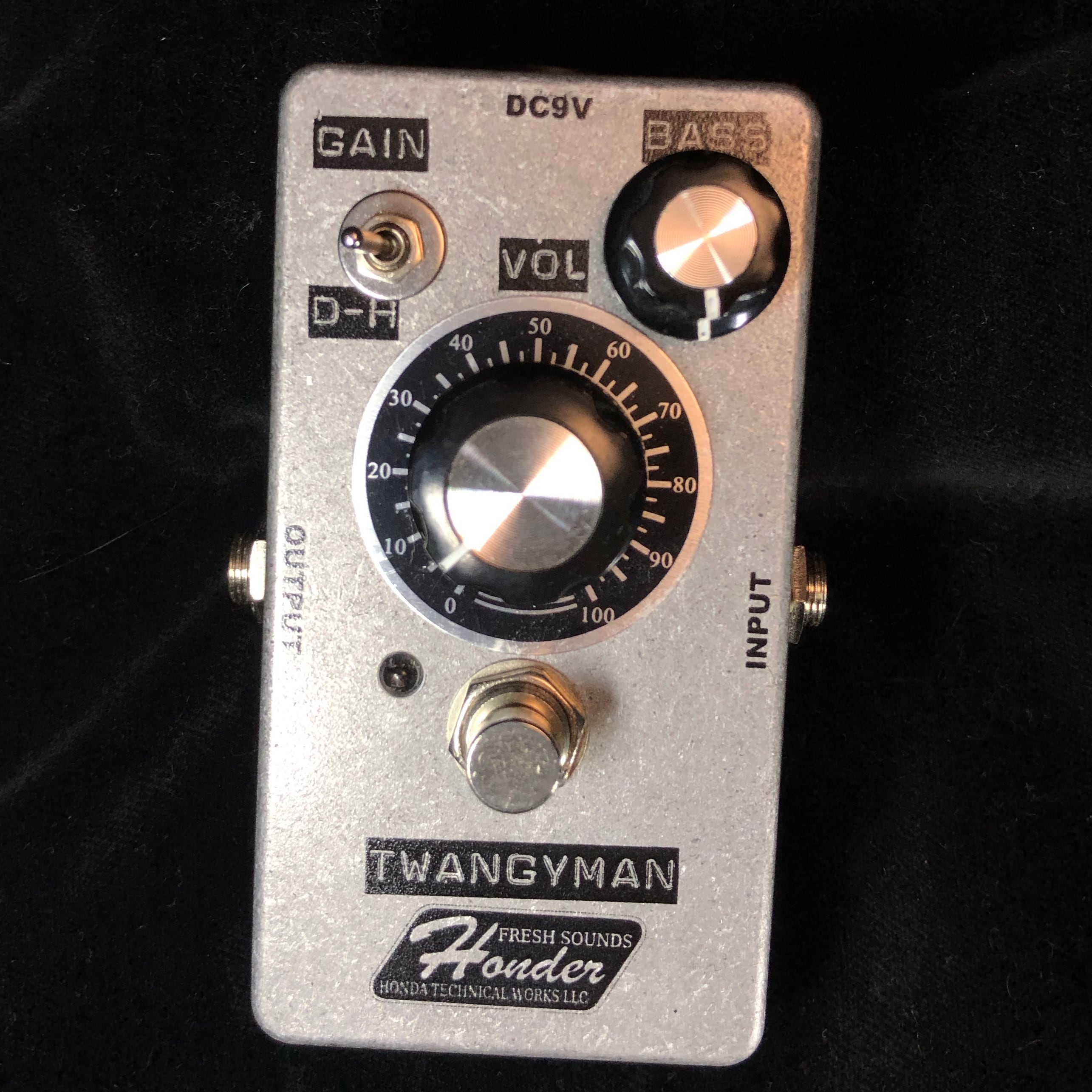 Twangy Man Rockabilly Booster 完売品 プリアンプ dedf6b12035f0f334c50045cc28f01