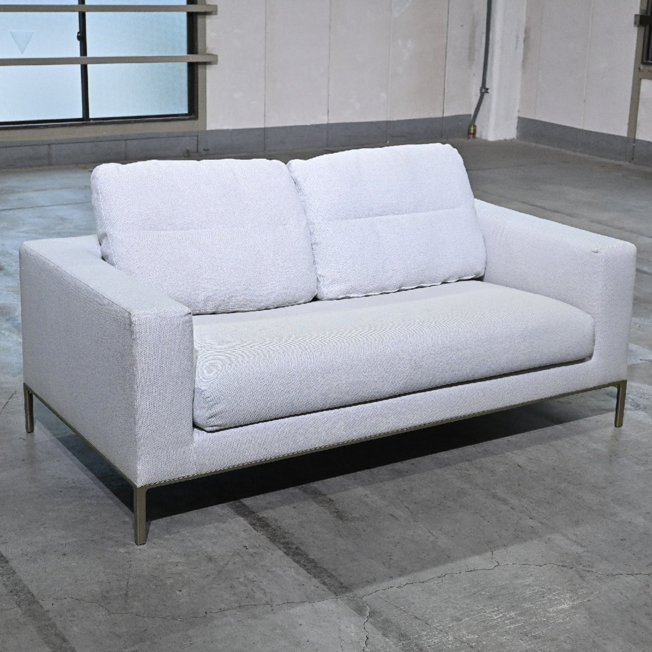 Cassina ixc. 103万「GRAB COMFORT」2人掛け ソファ ラブ リビング デザイナーズ モダン グラブコンフォート カッシーナイクスシー【中古家具/中古インテリア/USED家具ユーズド家具/リサイクル】
