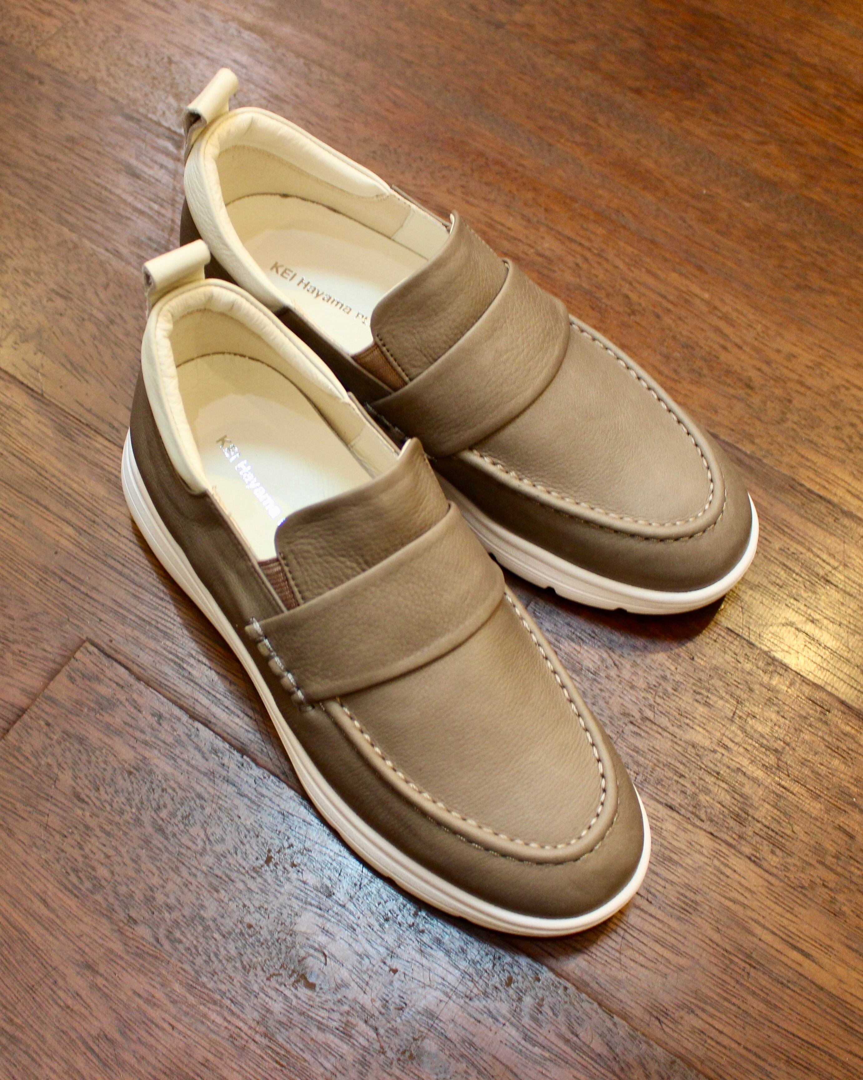 KEIHayamaPLUS/leather sneaker