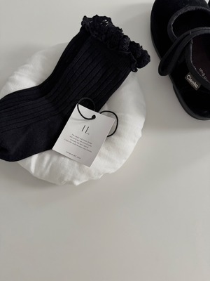 2156 lace rib socks