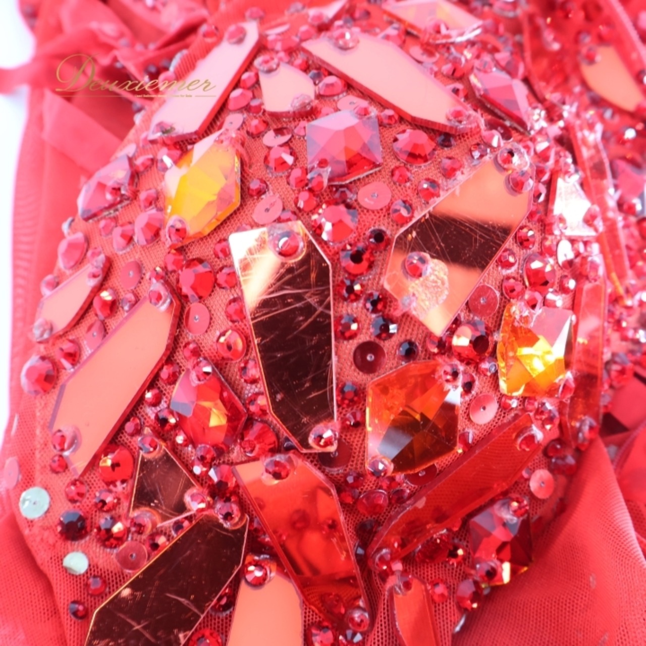 社交ダンス 衣装 タカダンス TAKADANCE ラテン ドレス ワンピース 赤 フリンジ デモ 競技 レース 発表会 パーティ レッド系 競技用ドレス パーティドレス フリンジデザイン 鮮やか 赤いドレス ラテン衣装 ダンス衣装 女性 衣装発表会 デモ用衣装 透け感 おしゃれ 社交ダンス用