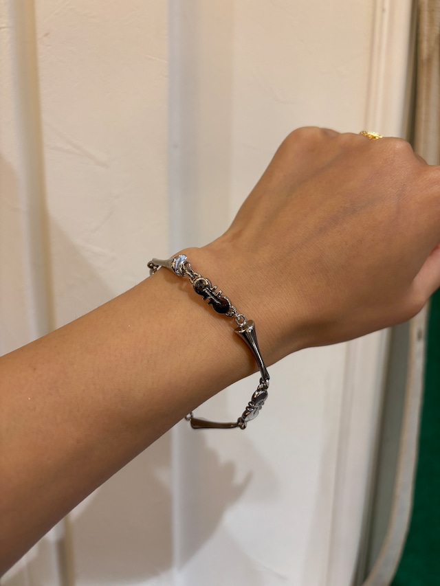 Salvatore Ferragamo / vintage gantini silver bracelet.