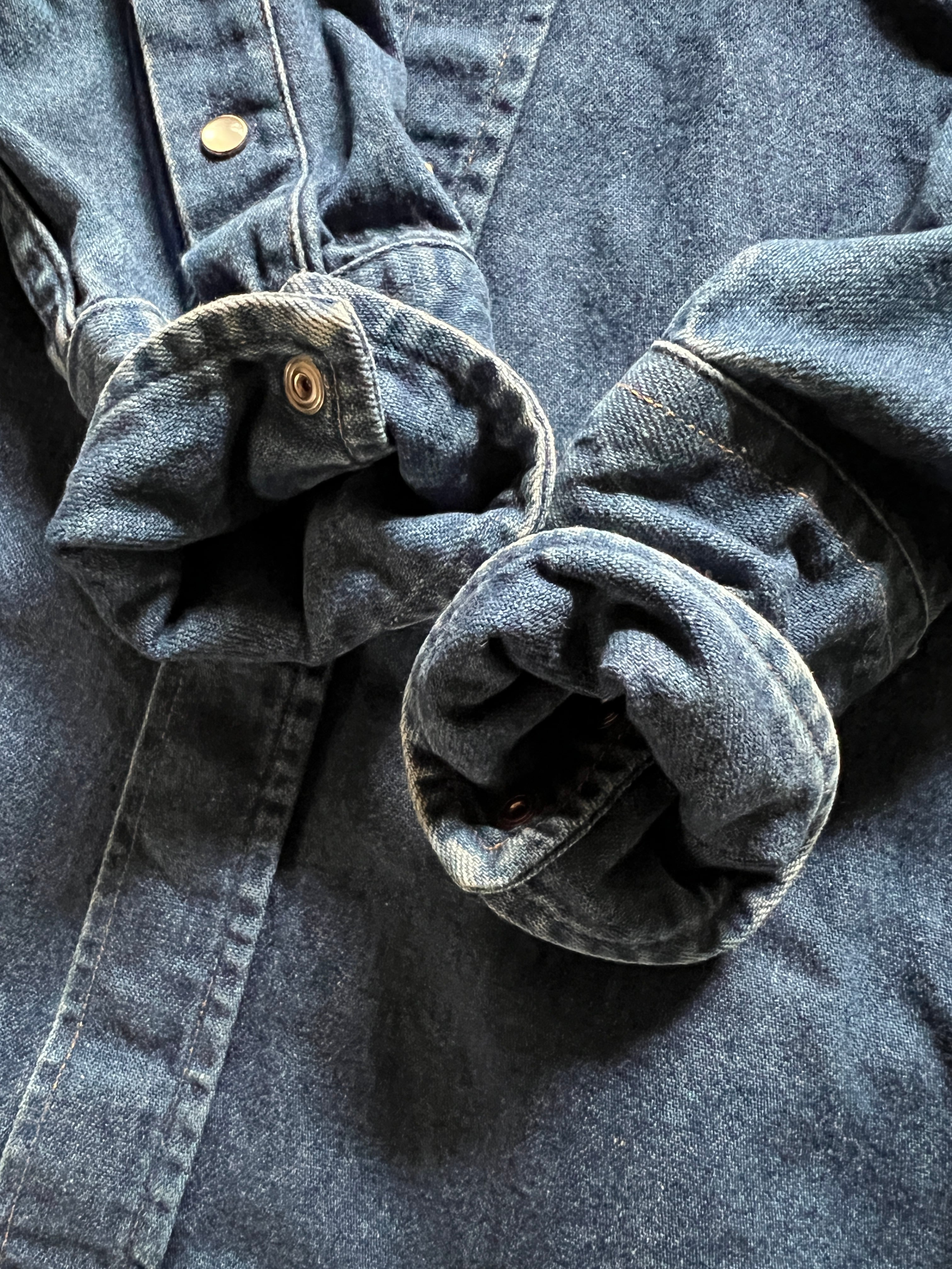 90's Carhartt デニムシャツ 実寸(L位)