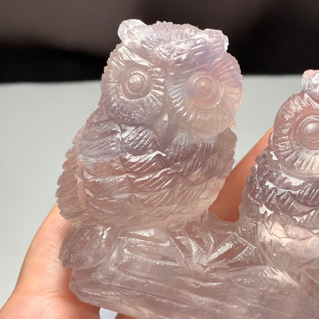 福を呼ぶ✩ピンクがかる色合い♪フローライトフクロウ置物