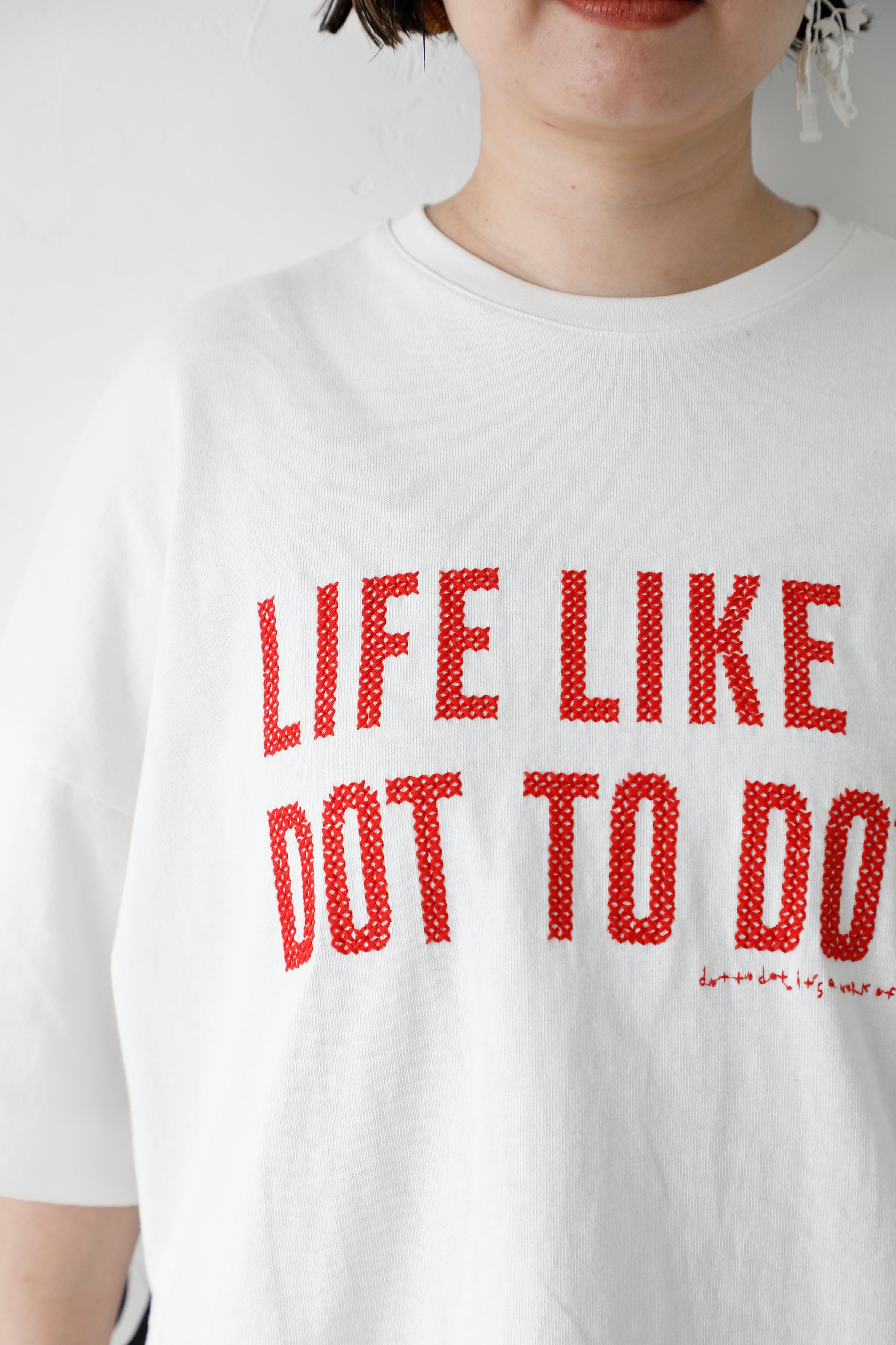 クロスステッチロゴTシャツ