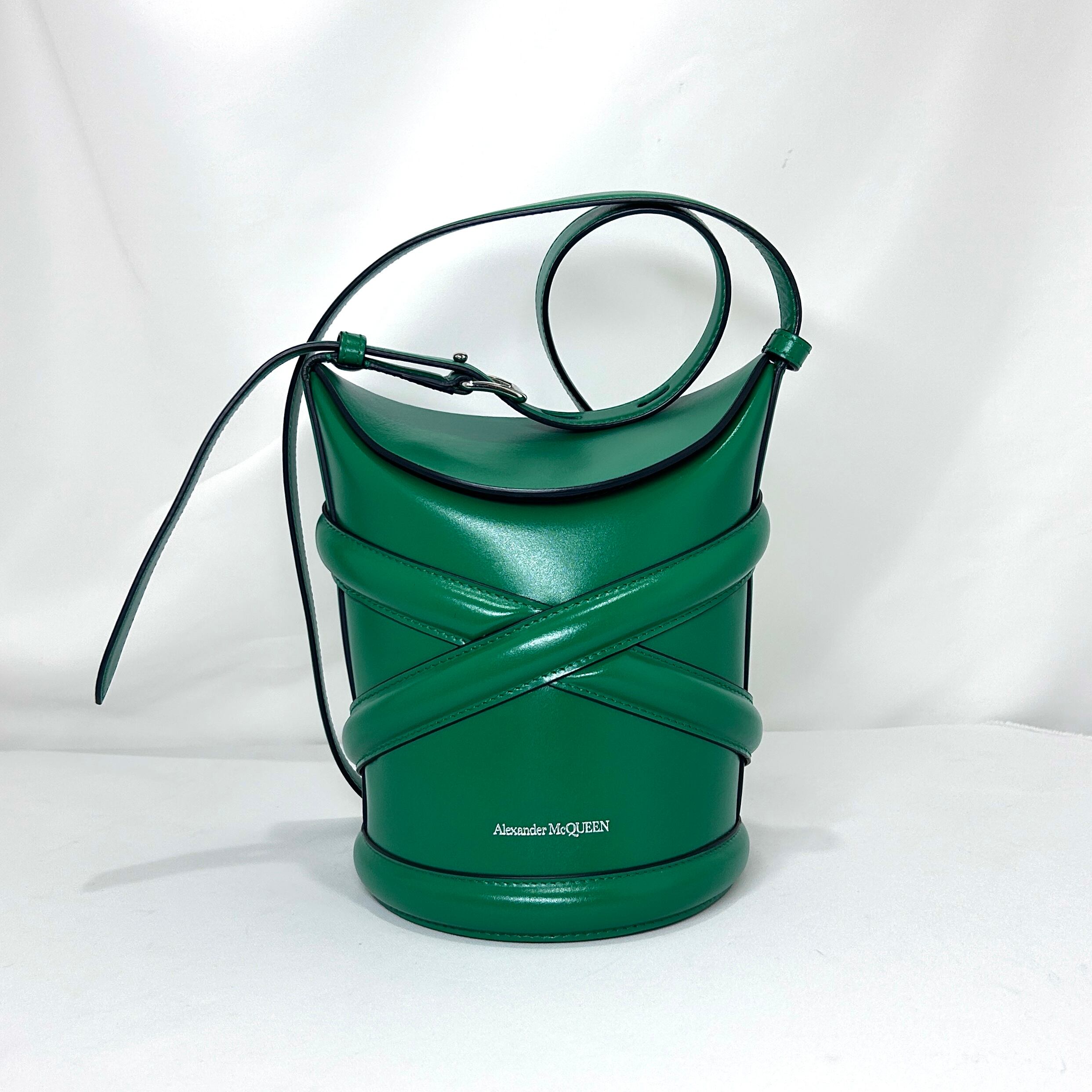 未使用品】Alexander McQueen ザ カーブ ショルダーバッグ レザー  