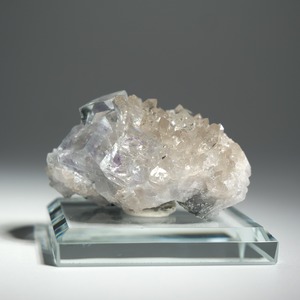 シャンファーリン産 フローライト スモーキークォーツ 共生 / 原石 標本【D_3】