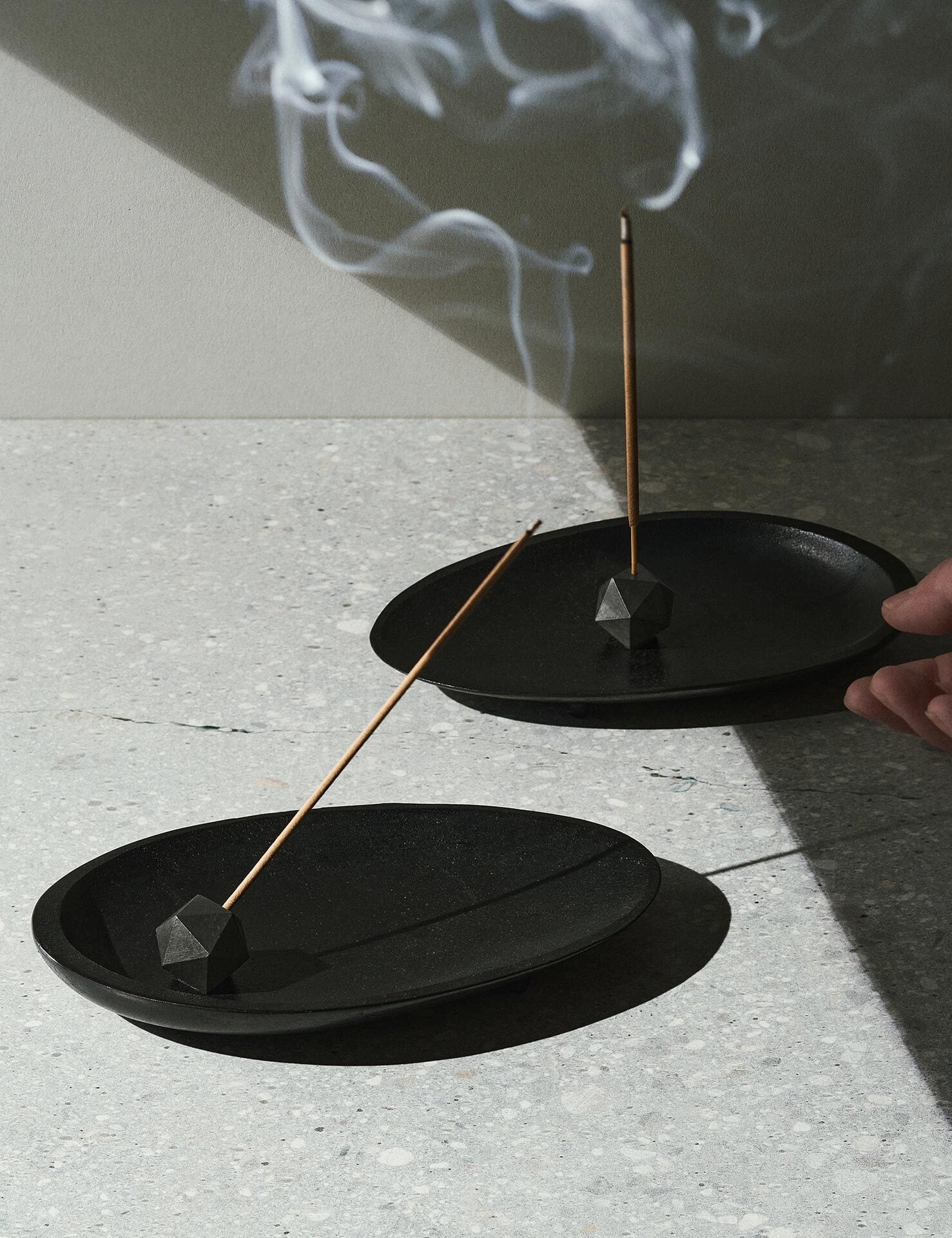 Abalone shell black incense set | NAGAE+公式オンラインストア