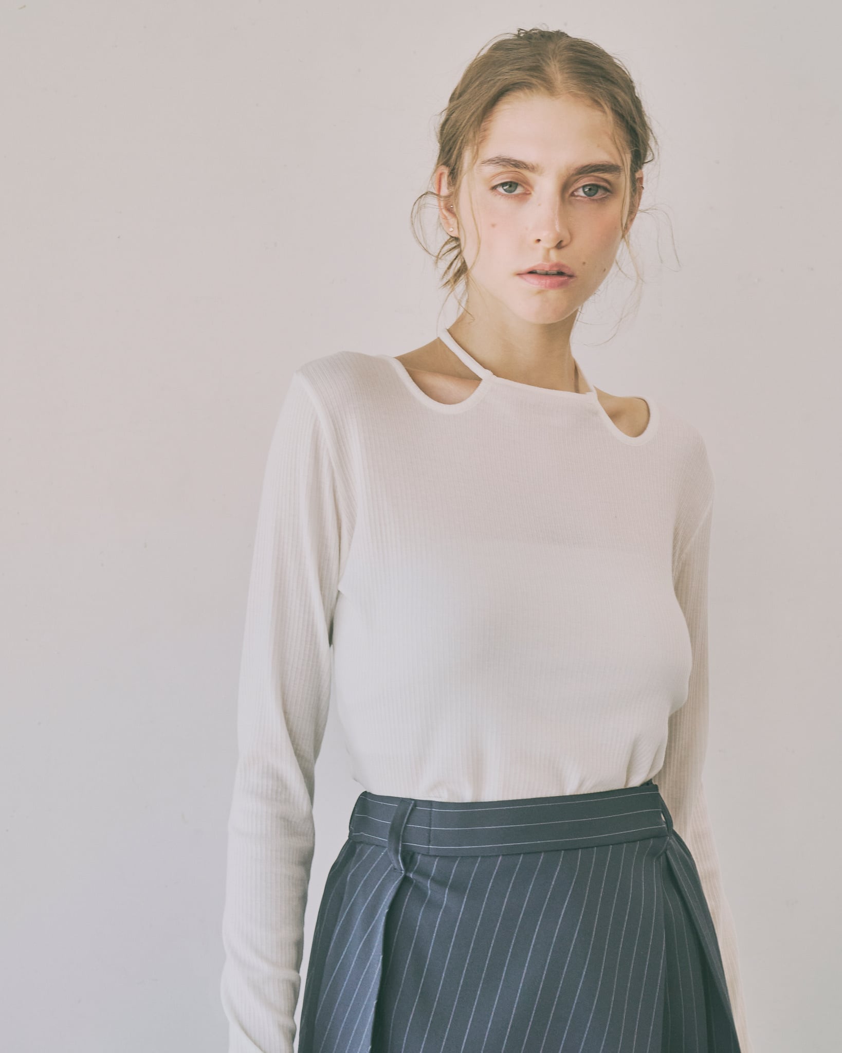 HYEON choker tops / white へヨン HYEON (ヘヨン) official online store