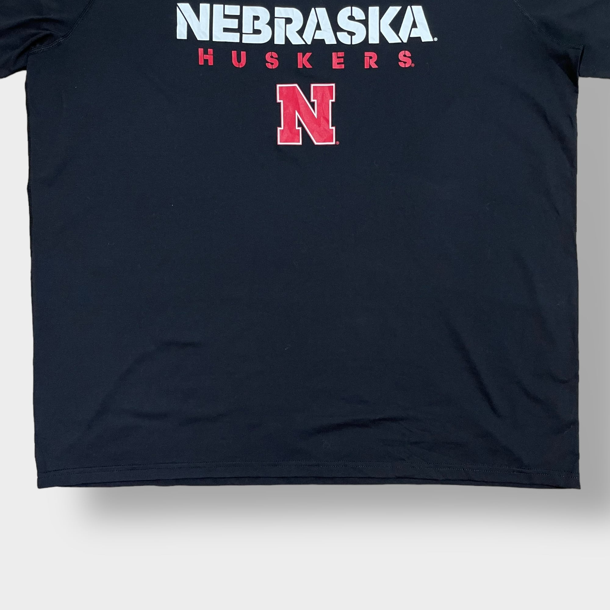 adidas】2XL ビッグシルエット プリント Tシャツ ラグラン ネブラスカ