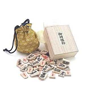 【在庫処分】木製将棋駒・駒袋 しっかり太字の特選将棋駒桐箱入り（裏赤）にオリジナル手作駒袋（六角）付き