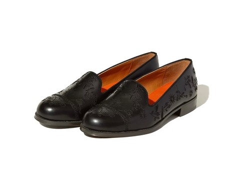 KYOU “ DANCE" Embroidered Opera Shoes by HARUTA”