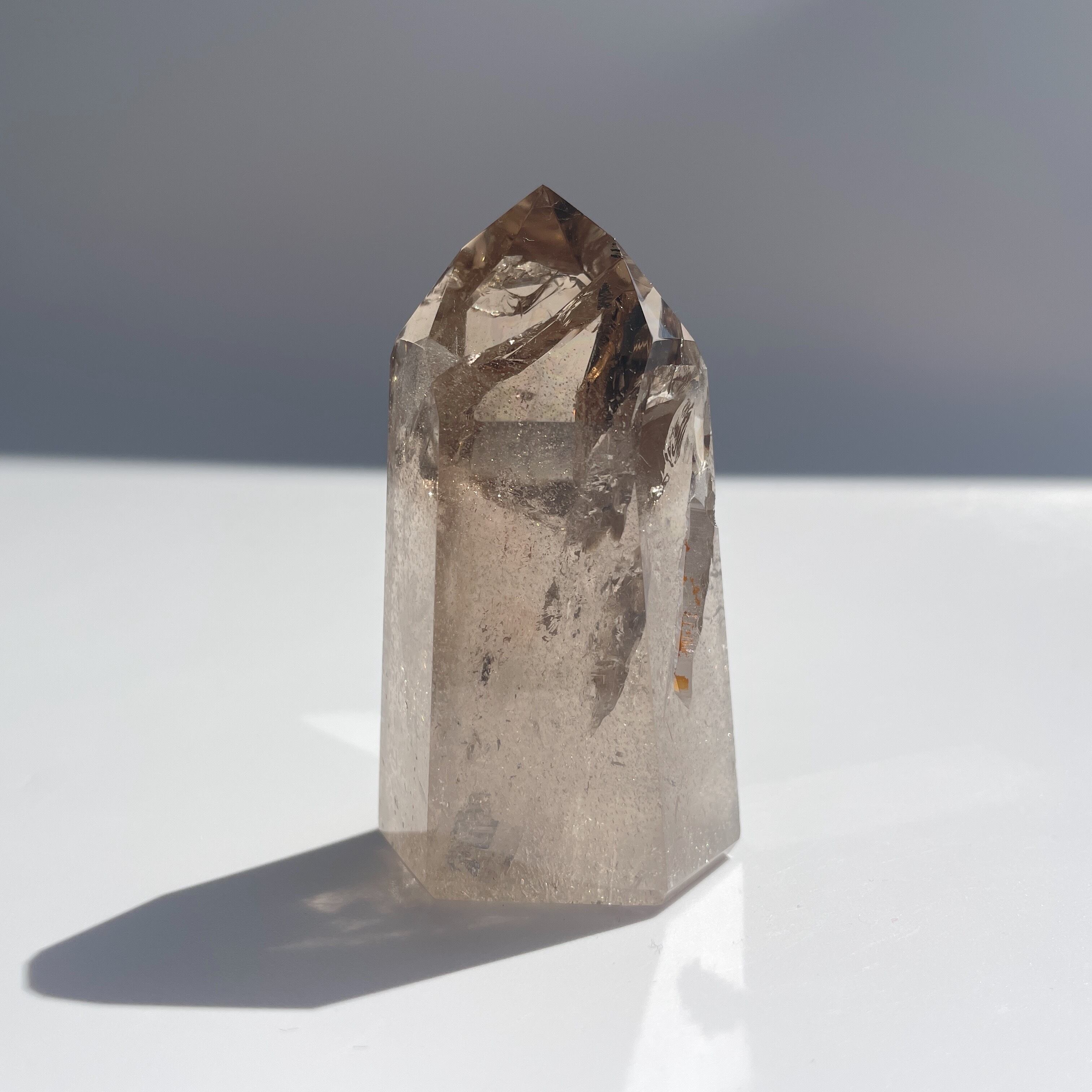 虹入り◎スモーキークォーツ タワー26◇Smoky quartz Tower◇天然石