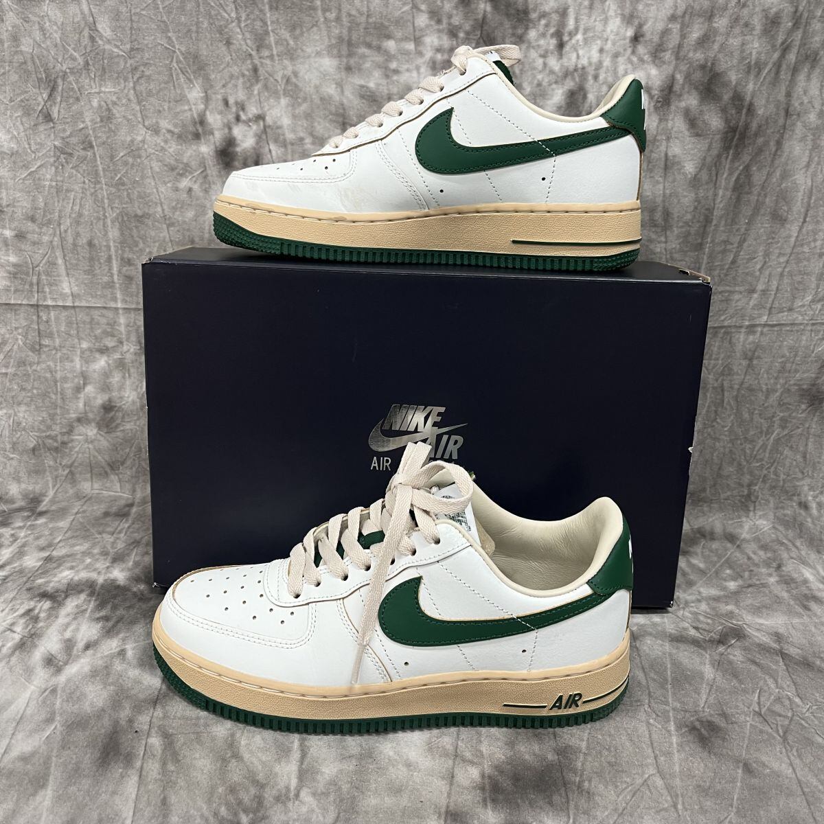 Nike WMNS Air Force 1 Low "Green Muslin"メンズ