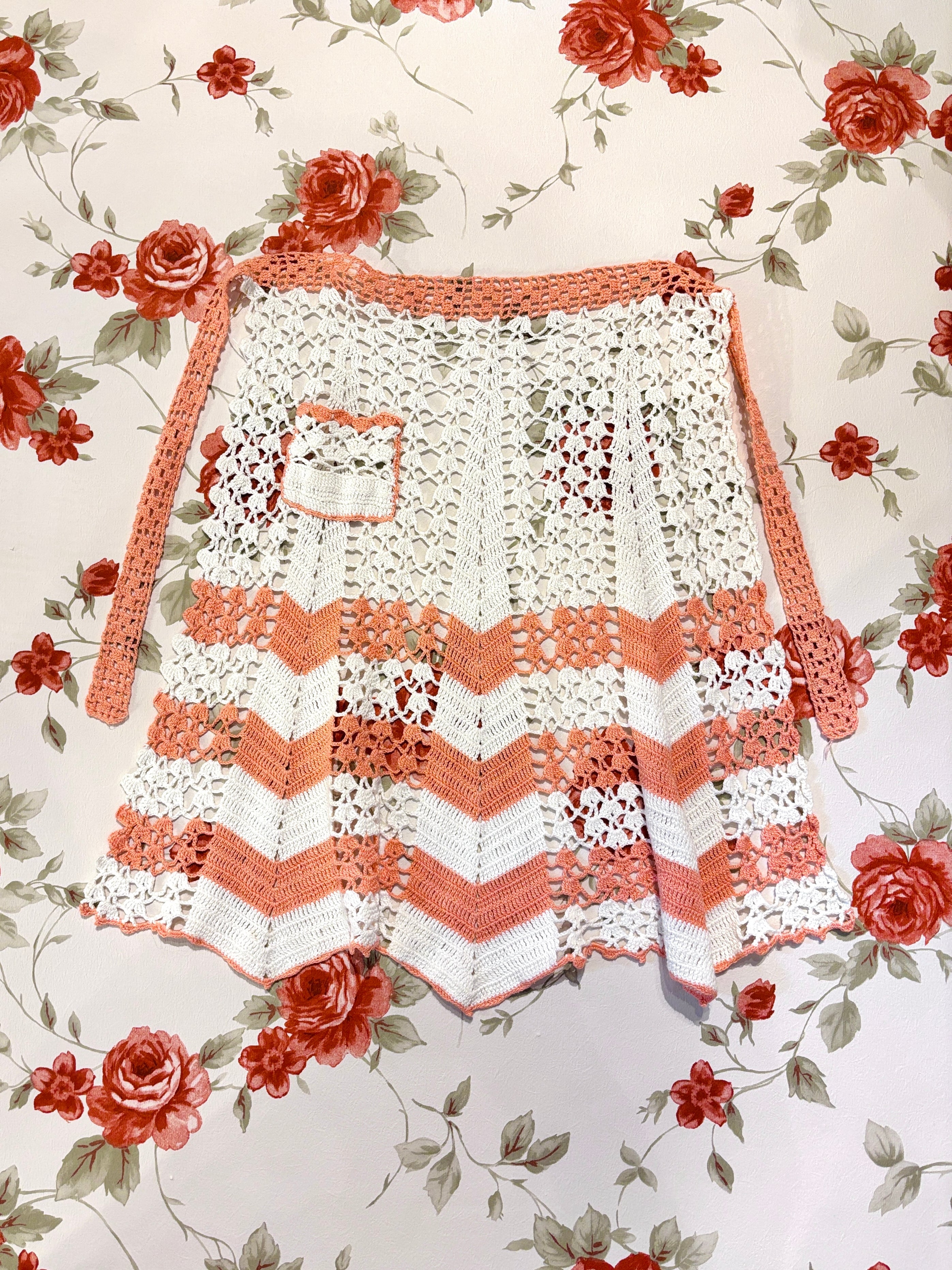 【KIDS vintage】 crochet pink apron. size:free