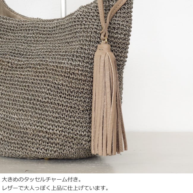VIOLAd'ORO (ヴィオラドーロ) タッセル アバカ 牛革 ワンハンドル かご