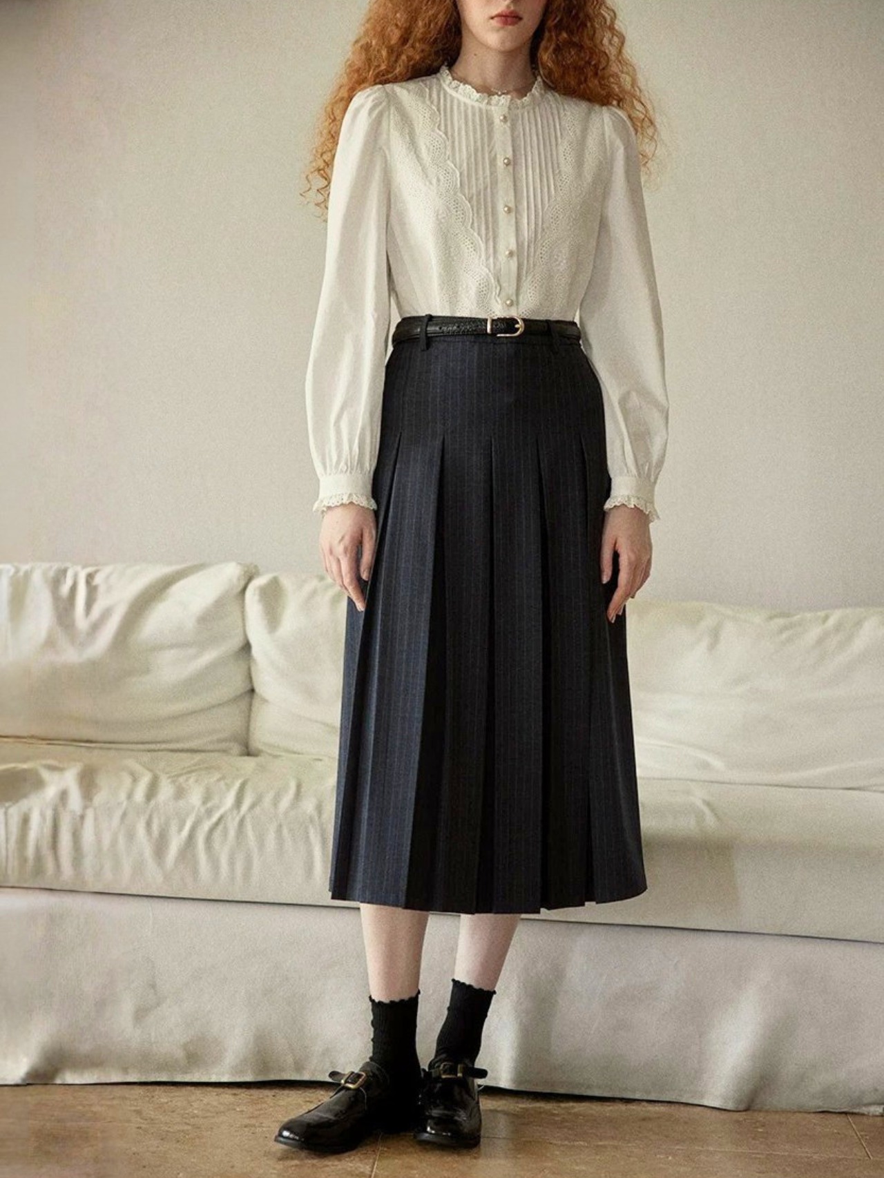 Érudite Pinstripe Pleated Skirt F0798