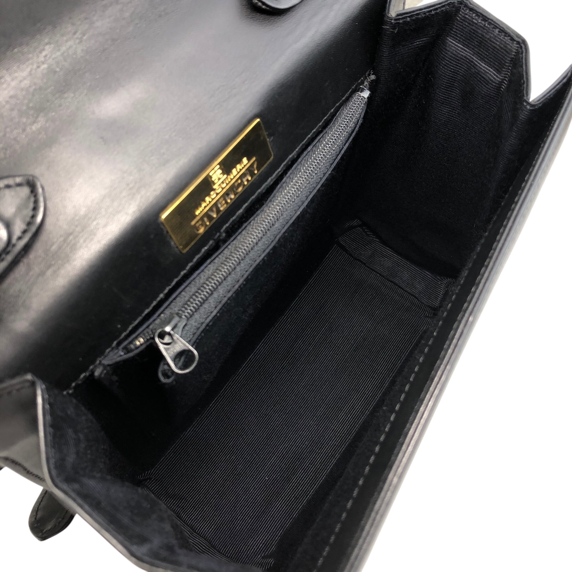 GIVENCHY ジバンシィ ショルダーバッグ ブラック ロゴ レザー 2way